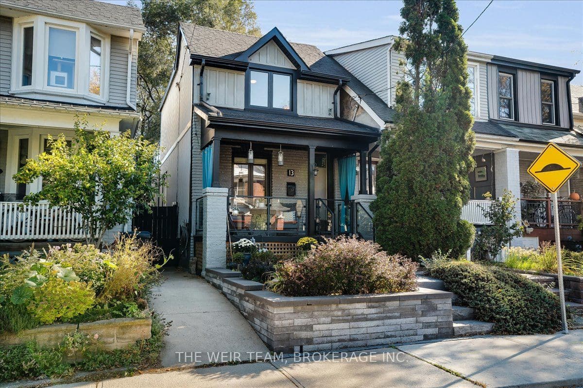 13 Amroth Ave
