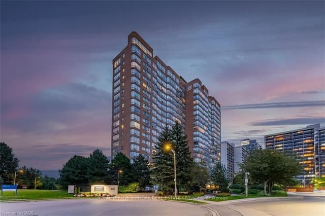 Condo Apartment at 1276 Maple Crossing Boulevard 809, Burlington, ON L7S 2J9