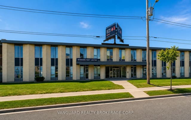 Office at 61 Alness Street 204, Toronto, ON M3J 2H2, Toronto W05