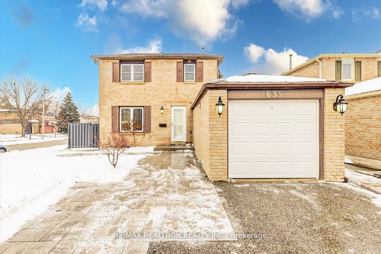 635 BECKWORTH Square