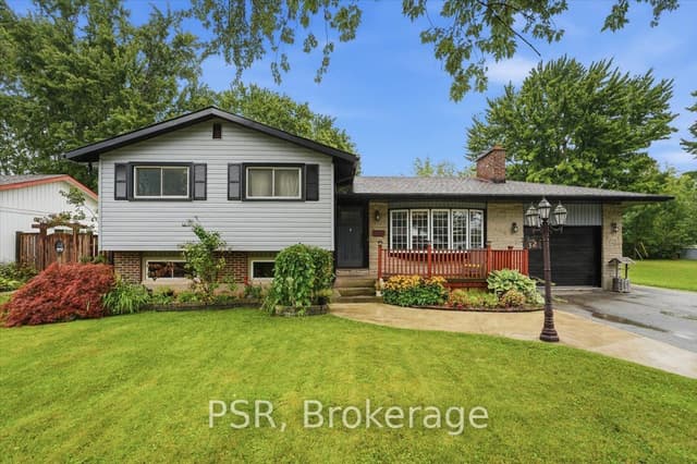 Detached at 32 Richmond Street, Welland, ON L3B 5L6