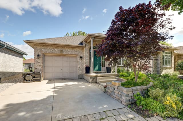 Detached at 24 Schreyer Drive, St. Thomas, ON N5R 6E8