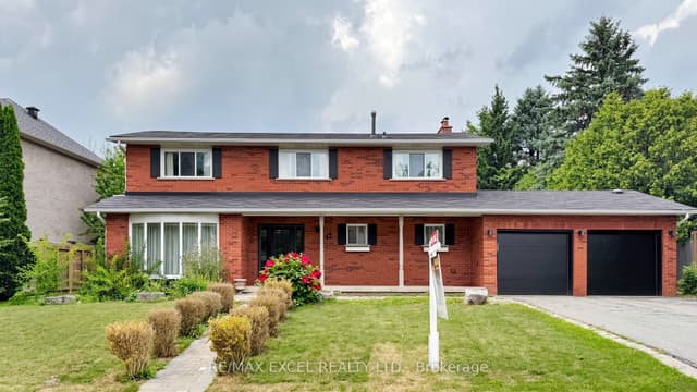 Detached at 42 Blackforest Drive, Richmond Hill, ON L4E 2N6