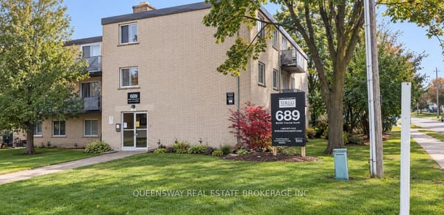Condo Apartment at 689 Barber Avenue 5, North Perth, ON N4W 1S4