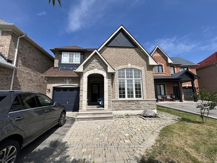 59 Trish Drive