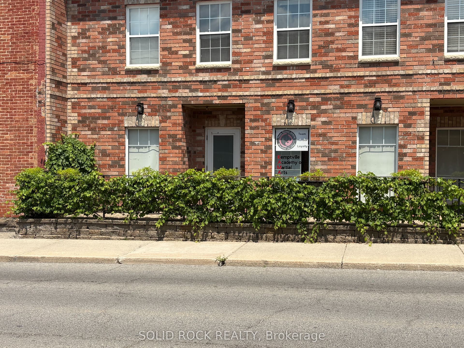 Unit 1, Unit 1 · 125 Prescott St