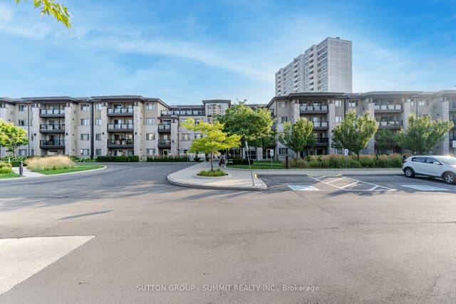 Condo Apartment at 570 Lolita Gardens 418, Mississauga, ON L5A 0A1