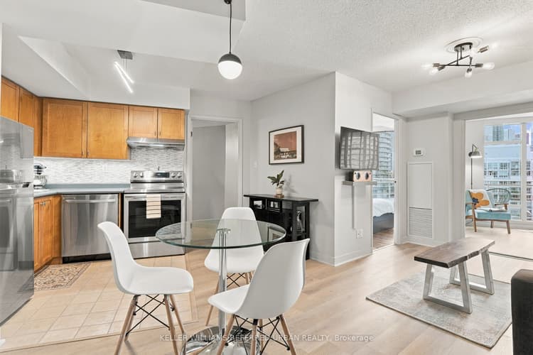 650 Queens Quay N/A
