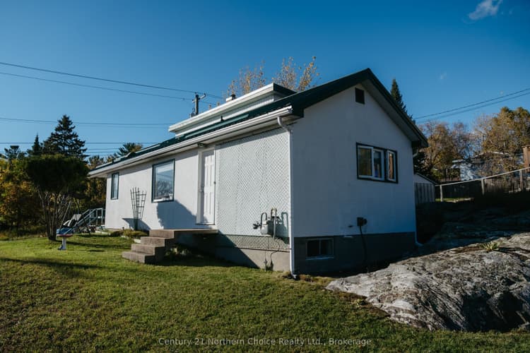 100 Regina Avenue
