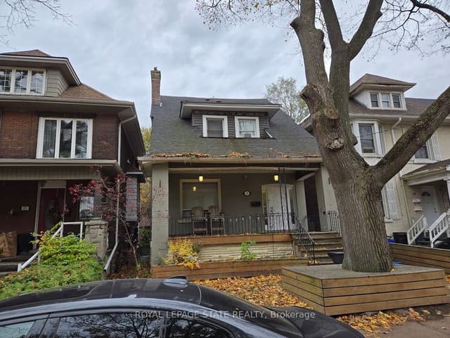 Duplex at 17 Fairleigh Avenue S, Hamilton, ON L8M 2K1