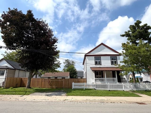 Duplex at 4731 SAINT LAWRENCE Avenue, Niagara Falls, ON L2E 3X8