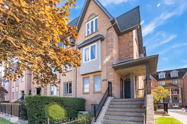 Condo Townhouse at 75 Weldrick Road E 1002, Richmond Hill, ON L4C 0H9