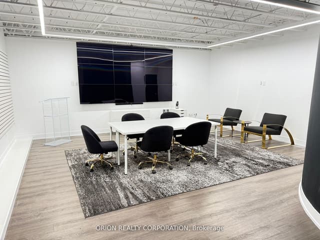 Office at 1149 Lakeshore Road E L3, Mississauga, ON L5E 1E8