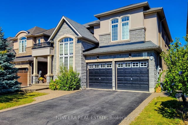 Detached at 23 Curran Road, Hamilton, ON L9K 0H4