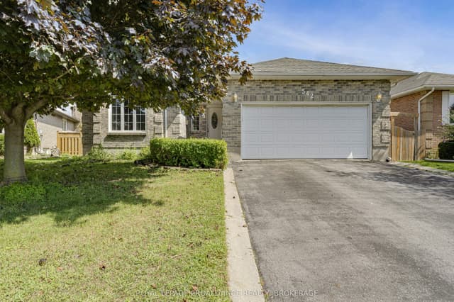Detached at 542 Davis Drive, Kingston, ON K7M 8J6