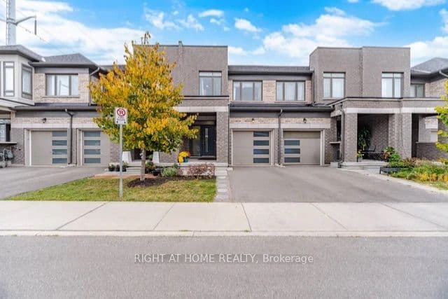 Att/Row/Townhouse at 166 Deerpath Drive 79, Guelph, ON N1K 0E2