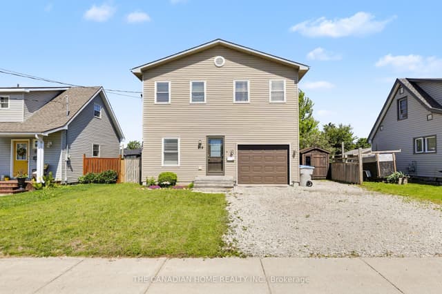 Detached at 219 PICTON Street E, Goderich, ON N7A 1K1