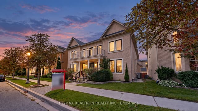 Detached at 9 Gardon Avenue, Markham, ON L6C 0A5