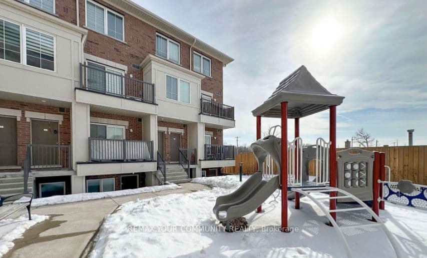 Suite 11, Unit 11 · 490 Beresford Path