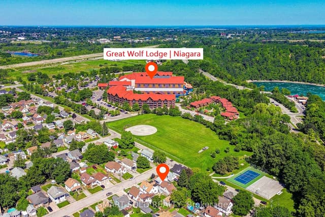 Detached at 4096 Broughton Avenue, Niagara Falls, ON L2E 3K6