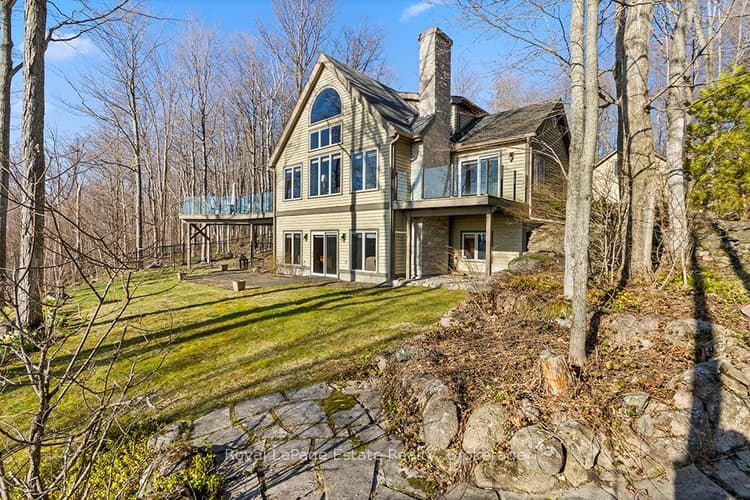 50 Nippissing Ridge Road