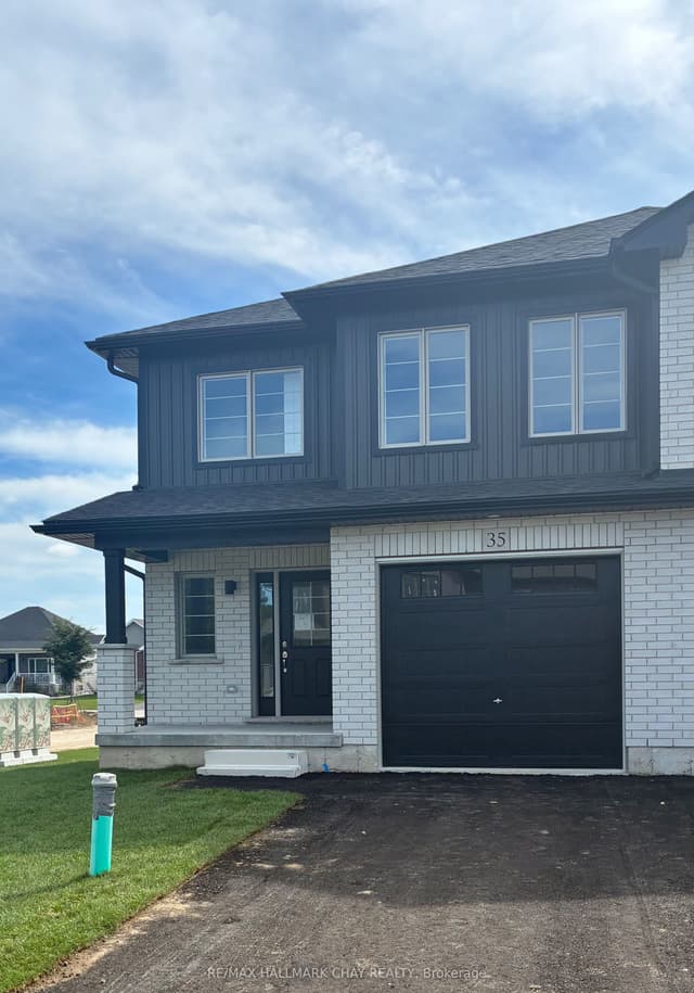 Att/Row/Townhouse at 35 Strath Crescent, Springwater, ON L0L 1P0
