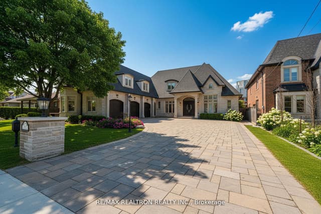 Detached at 223 Crestwood Road, Vaughan, ON L4J 1A8