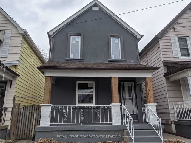 Detached at 80 Chestnut Avenue, Hamilton, ON L8L 6K9