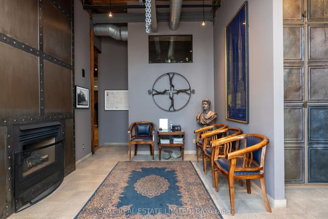 Office at 25 Morrow Avenue 100Annex, Toronto, ON M6R 2H9, Toronto W01