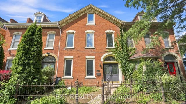 Detached at 175 King Street, St. Catharines, ON L2R 3J5