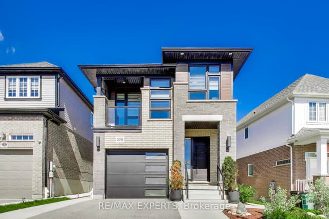 Detached at 228 Woodbine Avenue, Kitchener, ON N2R 1Y5