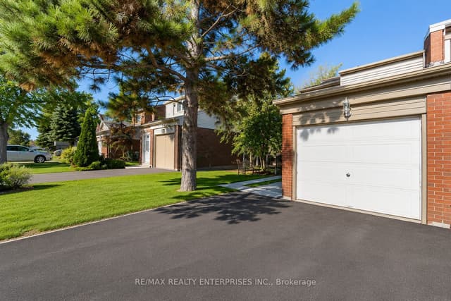 Semi-Detached at 3446 Ash Row Crescent N, Mississauga, ON L5L 1K4