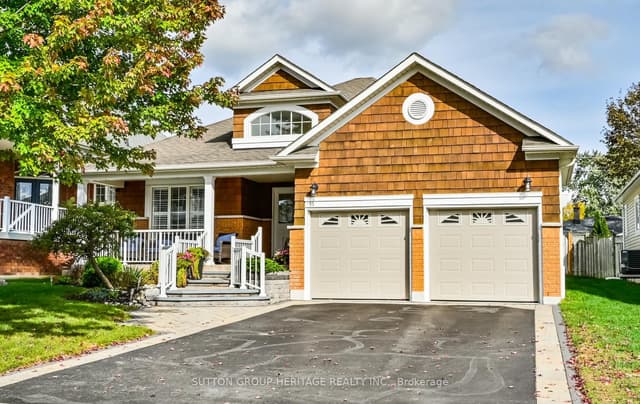 Detached at 35 Kimberly Drive, Whitby, ON L1M 1K5