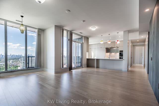 Condo Apartment at 20 Inn On The Park Drive PH33, Toronto, ON M3C 0P8, Toronto C13