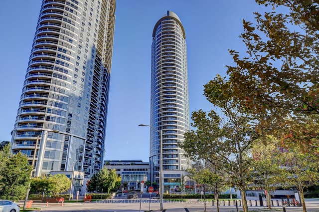 Condo Apartment at 125 Village Green Square 3311, Toronto, ON M1S 0G3, Toronto E07