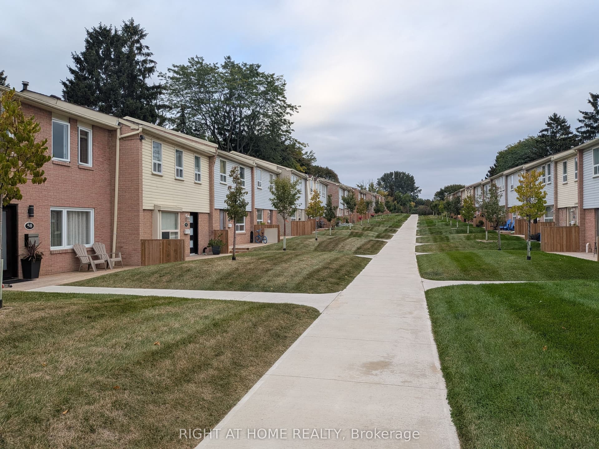 Suite 53, Unit 53 · 1055 Shawnmarr Rd