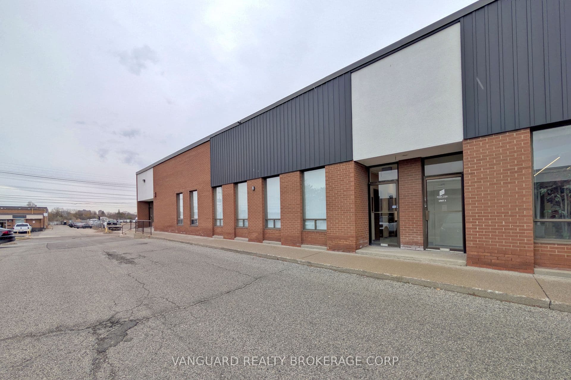 Unit 2 · 20 Baywood Rd