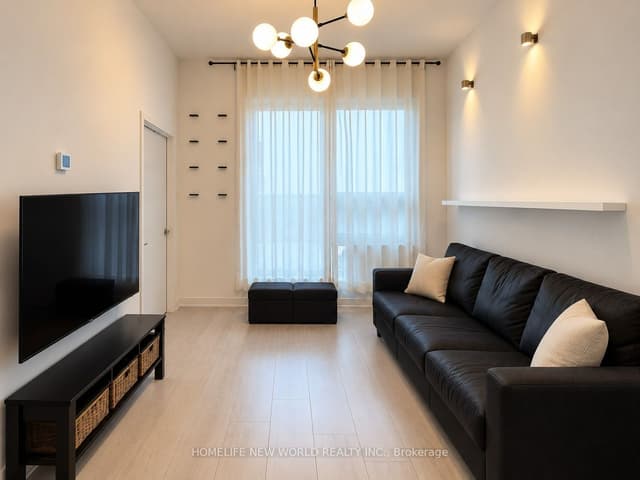 Condo Apartment at Toronto E07, ON