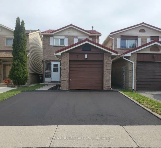 Upper Level at 7 Auld Croft Road, Toronto, ON M9W 6E3, Toronto W10