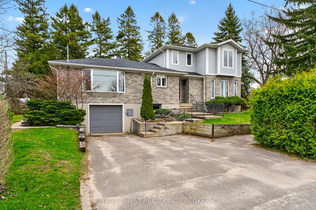 Detached at 757 Front Road, Kingston, ON K7M 4L6