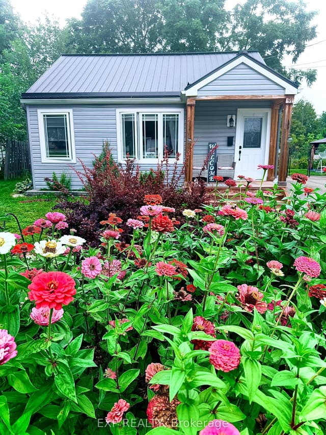 Detached at 91 Beckwith Street E, Perth, ON K7H 1C5