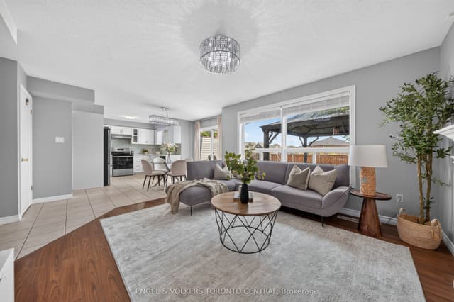 Detached at 43 Green Vista Drive, Cambridge, ON N1T 1X7