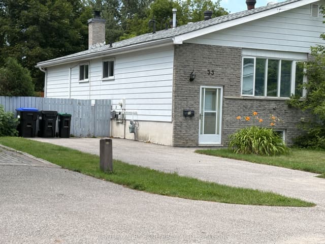 Semi-Detached at 33 Beaumaur Drive, Penetanguishene, ON L9M 1V7