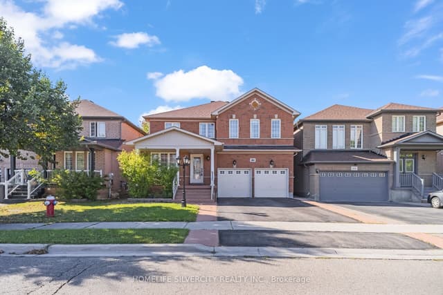 Detached at 30 Fairhill Avenue, Brampton, ON L7A 2E7