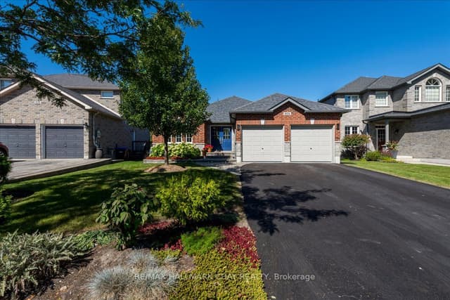 Detached at 974 Booth Avenue, Innisfil, ON L9S 0A5