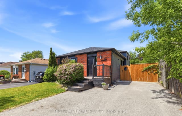 Detached at 68 Overbank Drive, Oshawa, ON L1J 7Y8