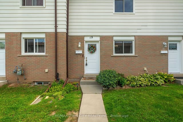 Condo Townhouse at 379 Darling Street 19, Brantford, ON N3S 7G4