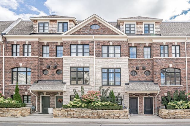 Condo Townhouse at 2058 Queensborough Gate, Mississauga, ON L5M 0X9