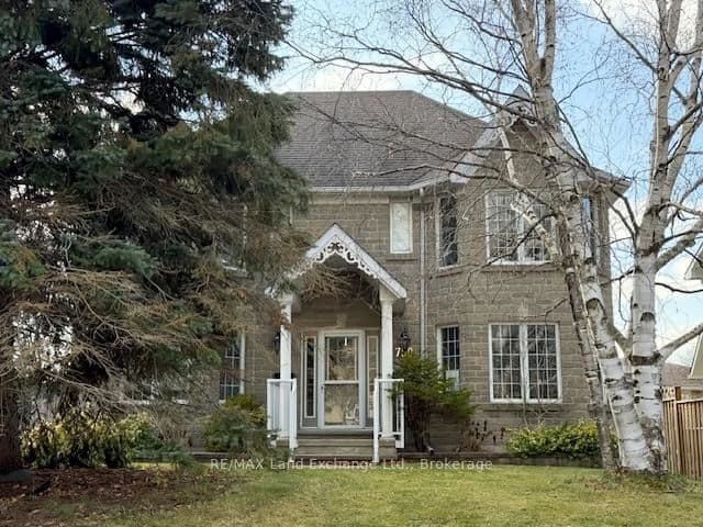 Detached at 750 McPherson Crescent, Kincardine, ON N2Z 1M4