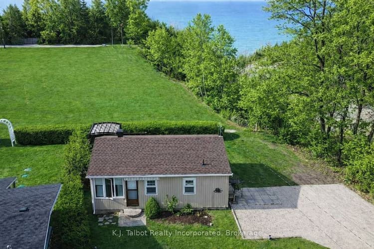 9 Ravine Park Road